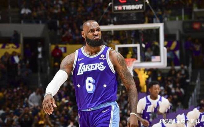 生涯首获周 生涯首获周